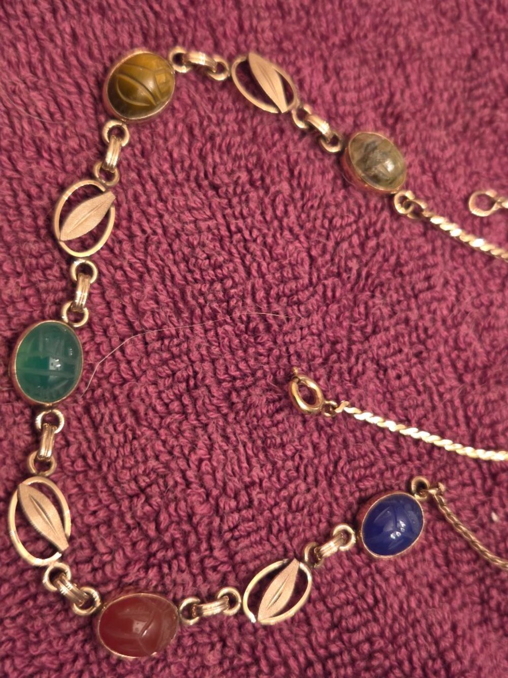 Van Dell Vintage 12K GF Semi-Precious Stone Scarab Necklace - Like New - Picture 6 of 14